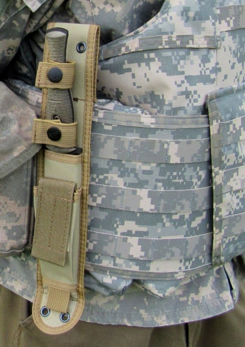 Sandbox Dagger Sideview attached with MOLLE 